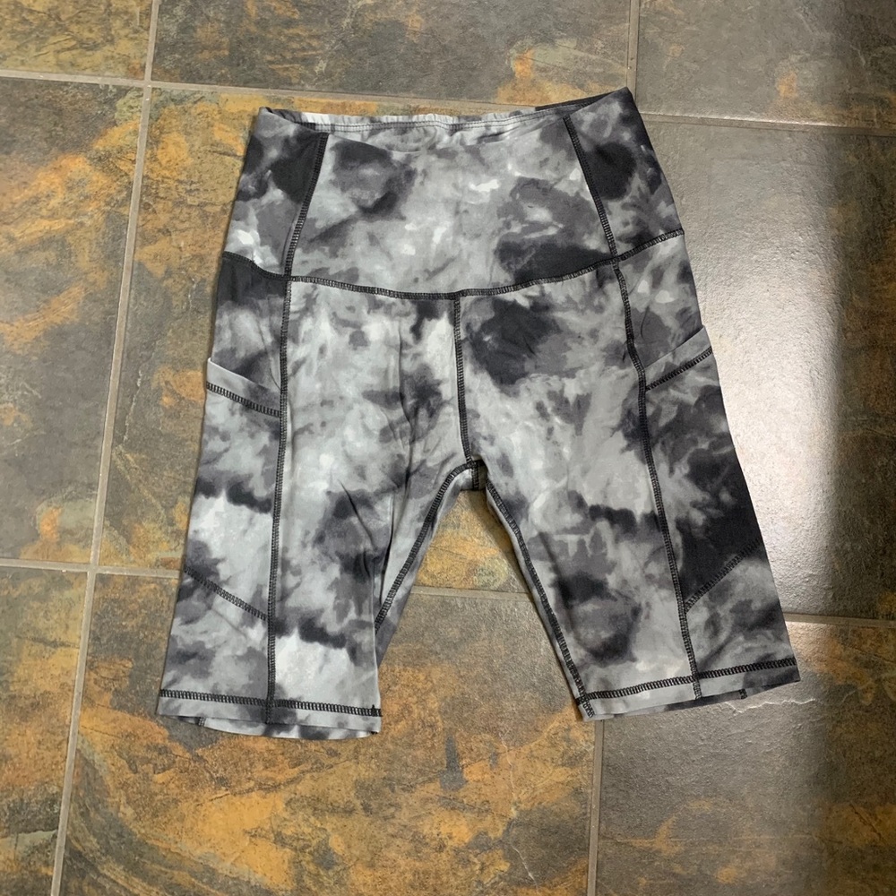Brand new, never worn biker shorts. Size M